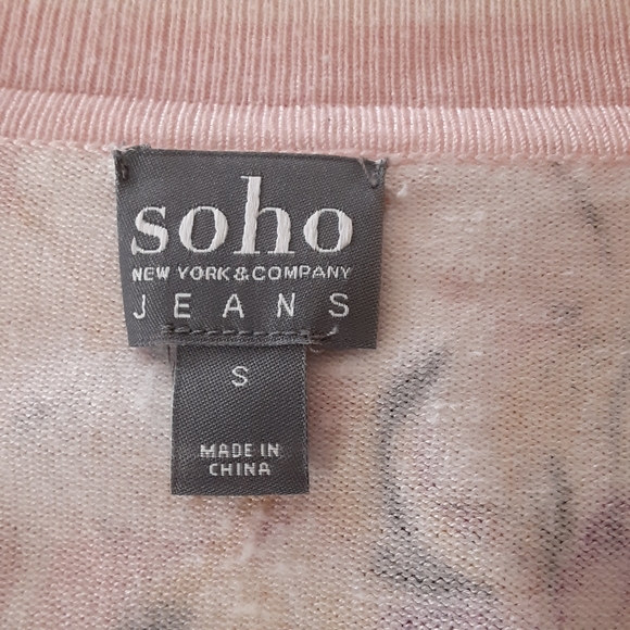 Soho JEANS, NEW YORK & COMPANY, Long Line Floral Rayon Blend Cardigan - Picture 2 of 6